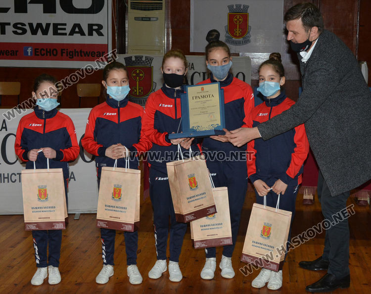 "Мега спорт"