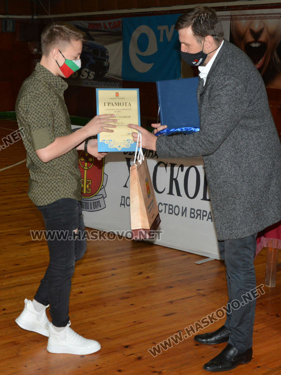 Лили Стойчева и Емирджан Мехмед са най-добрите спортисти на Хасково, Младен Сталев - треньор №1 