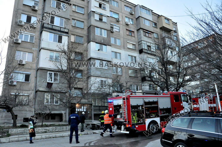 Задимяване в апартамент в "Орфей" вдигна на крак пожарна и полиция