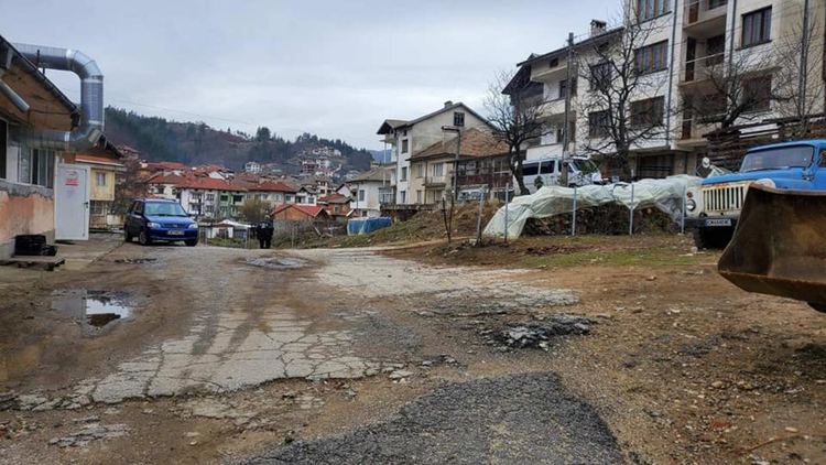 В Неделино изграждат достъпна архитектурна среда за хора с увреждания