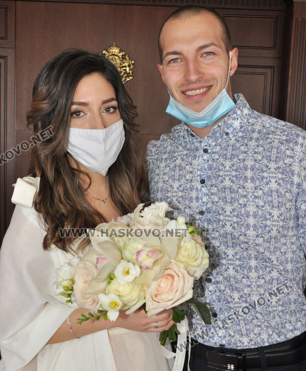 Пет сватби в Хасково в Деня на влюбените