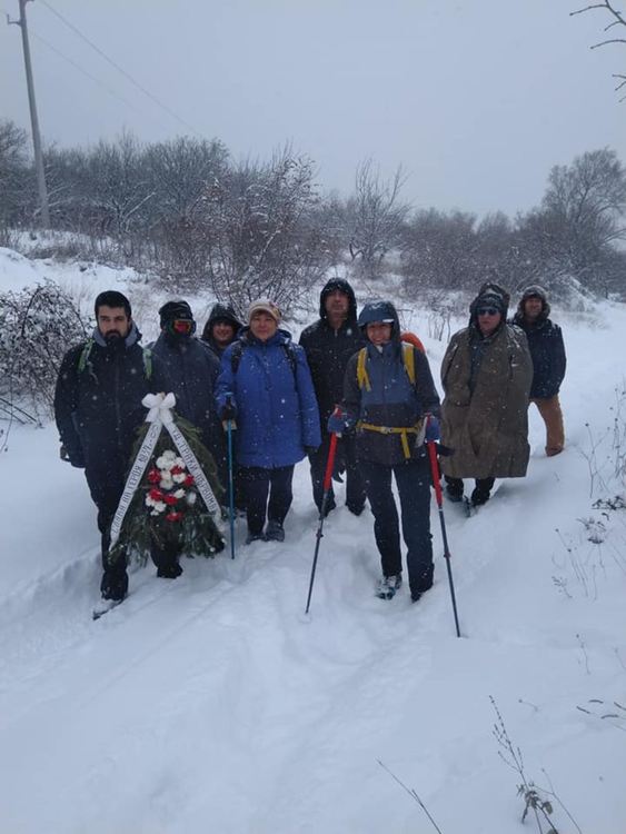 Туристите почетоха Апостола на свободата