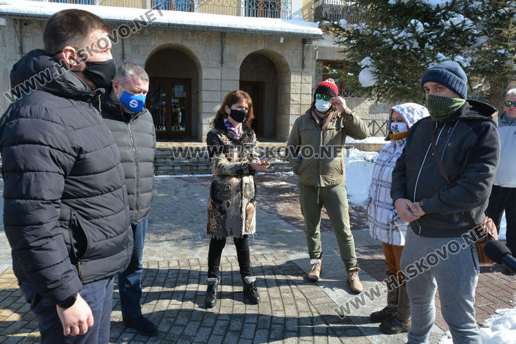 Четирима недоволни от снегопочистването в Хасково. Кметът: Градът е изчистен добре