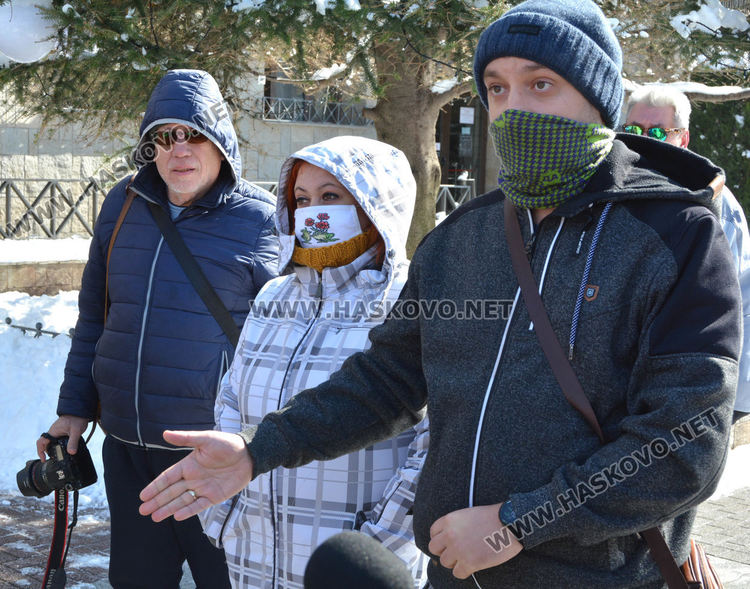 Четирима недоволни от снегопочистването в Хасково. Кметът: Градът е изчистен добре