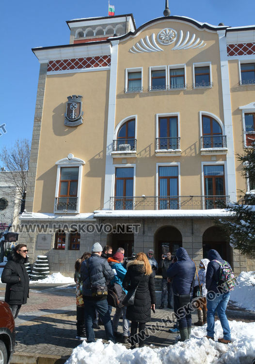 Четирима недоволни от снегопочистването в Хасково. Кметът: Градът е изчистен добре