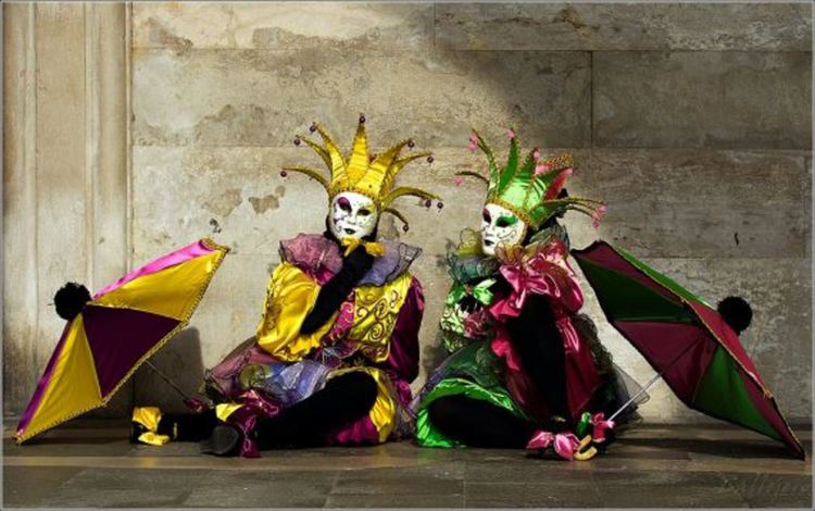 Маски и костюми, свързани с пандемията, в конкурса за най-хубава дегизировка на Венецианския карнавал