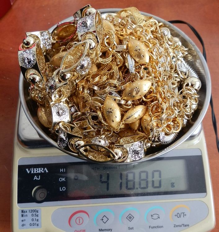 Над 1 кг. контрабанда на злато и сребро спрени по границата с Турция