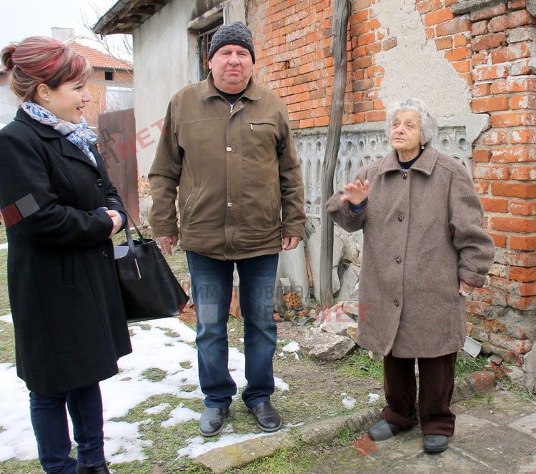 Осигуриха подслон на Иванка, която е с пенсия от 210лв и загуби дома си в пожар - инициират дарителска кампания