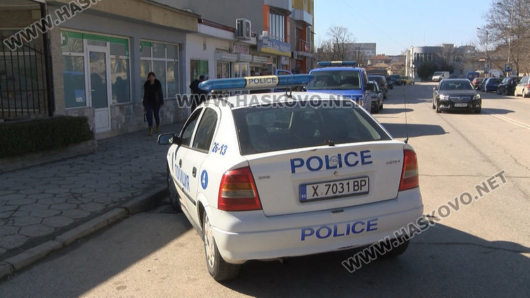 Арестуваха 17-годишен с наркотици в Хасково