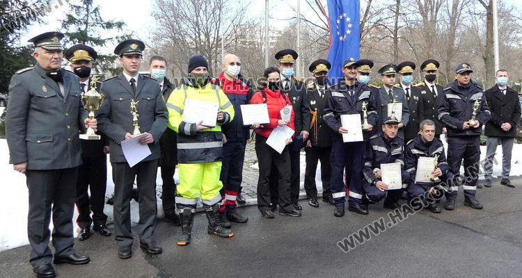  Шефът на хасковските огнеборци комисар  Николай Вълчев е „Пожарникар на годината“