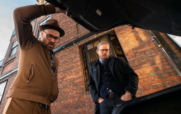 В Англия вариантите са или кокни или джентълмен