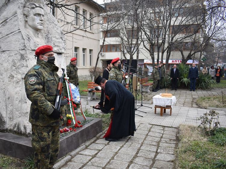 Асеновград се поклони пред делото на Васил Левски 