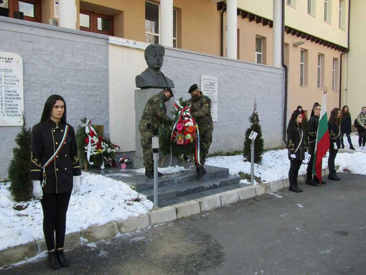 Смолян се преклони пред вечната памет и безсмъртие на Апостола на свободата               