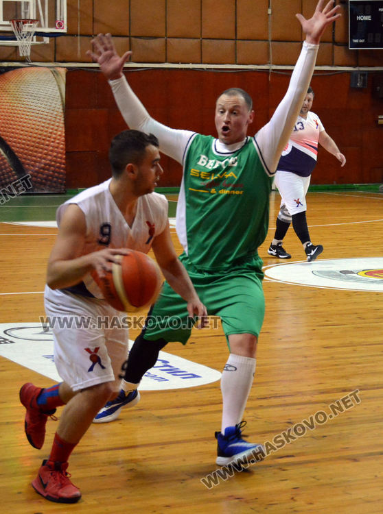 Баскетболистите на „Хасково” втори в класирането след успех над „Берое”