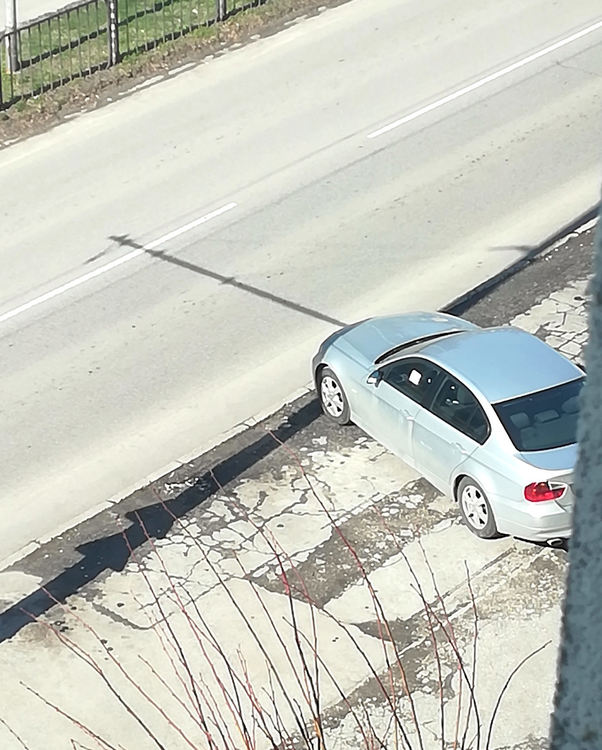 Един от глобените автомобили