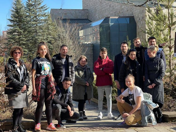 Креативни и поучителни табели бяха поставени на различни места в Смолян