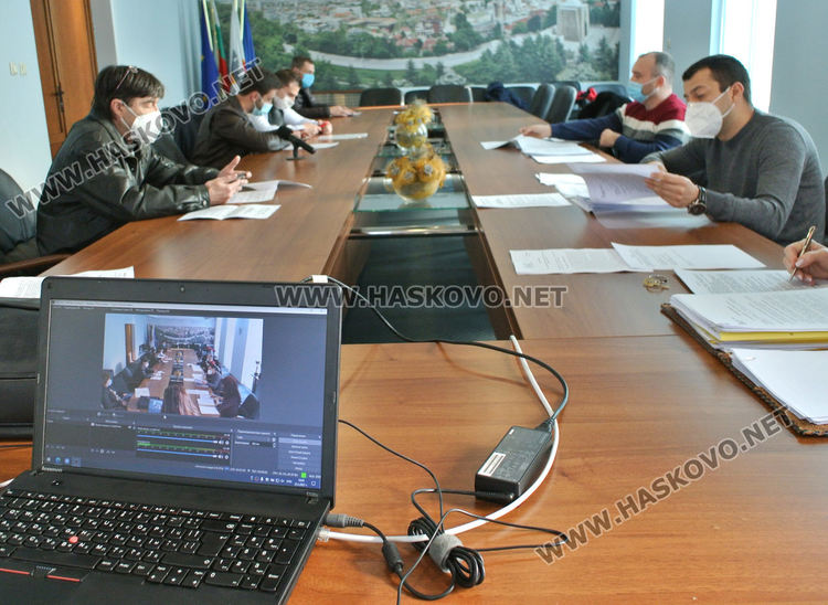 Тодор Кръшков (вляво), Иван Минев (вдясно)