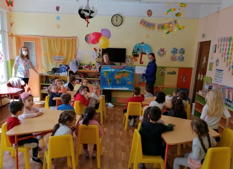 РИОСВ – Смолян награди участниците в конкурса за къщички за птички