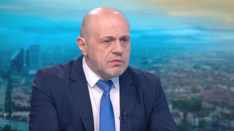 "Всички срещу ГЕРБ" e затрогваща позиция, според Томислав Дончев
