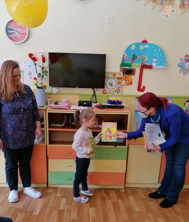 РИОСВ – Смолян награди участниците в конкурса за къщички за птички