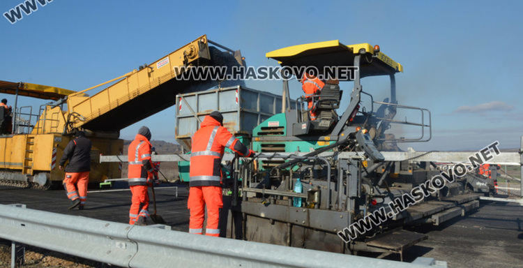 Осветяват всички пътни възли и места за почивка по АМ "Марица“ в Хасковско