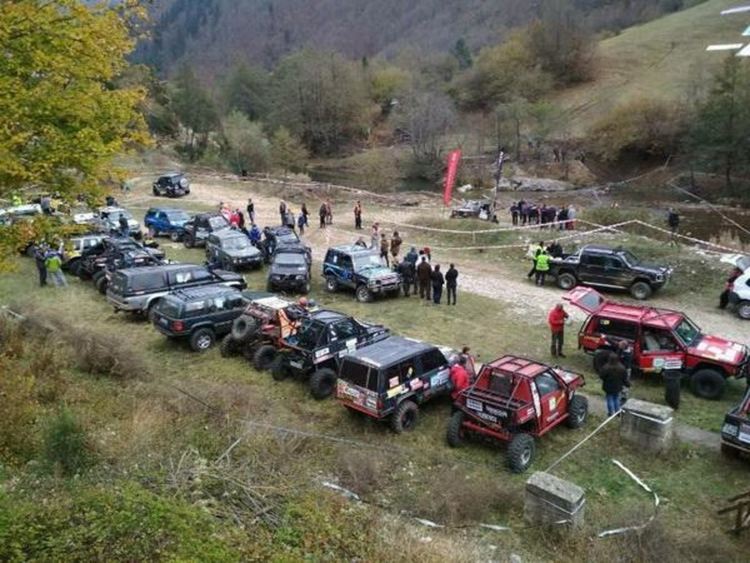 Инцидент помрачи офроуд шоуто край Смилян, лебедка "отнесе" лицето на зрител