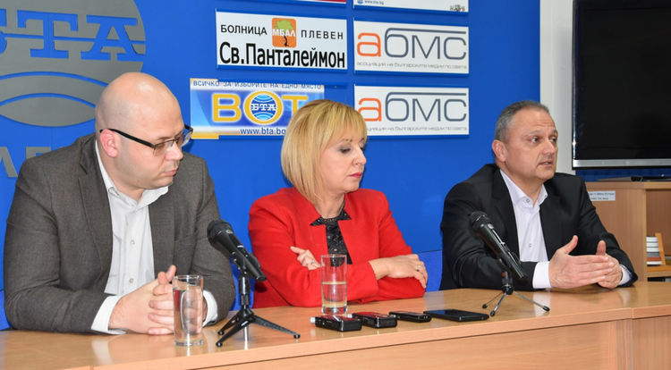 Мая Манолова заяви, че ще си партнират преди и след изборите с партията на Слави Трифонов и с Демократична България