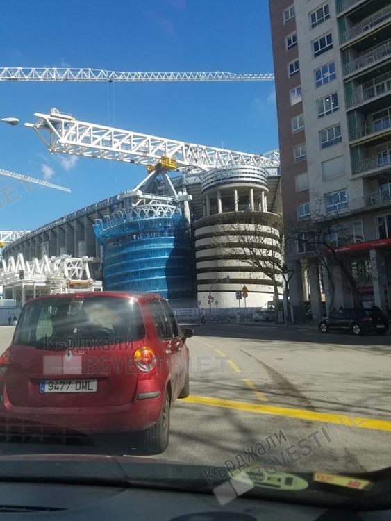 Кърджалиецът Георги Делииванов разгърна шалчета на „Арда” пред стадионите на „Реал” и „Атлетико”, агитира за любимия тим