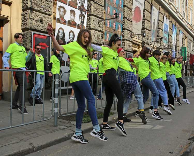 Jerusalema Dance Challenge стигна до София