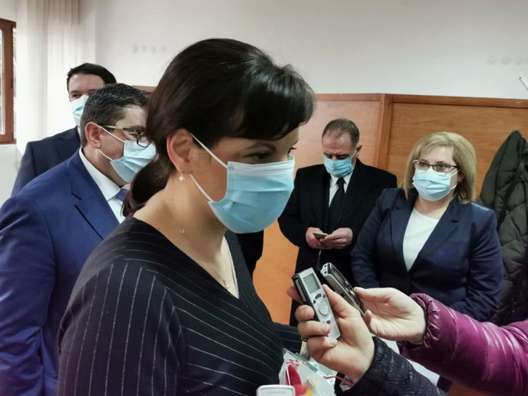 Коалицията ГЕРБ-СДС регистрира листата си за кандидати за народни представители в Смолян