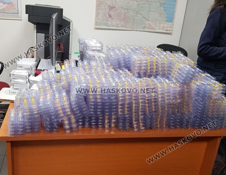 Голяма контрабанда на лекарства, използвани при лечение на Ковид, спряна на ГКПП Капитан Андреево