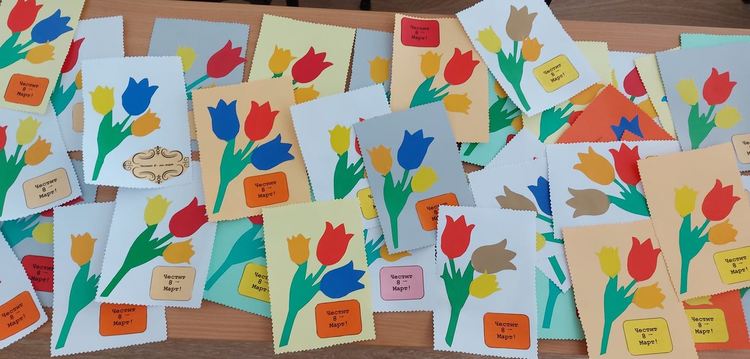 Училището в Доспат стартира благотворителна осмомартенска кампания  