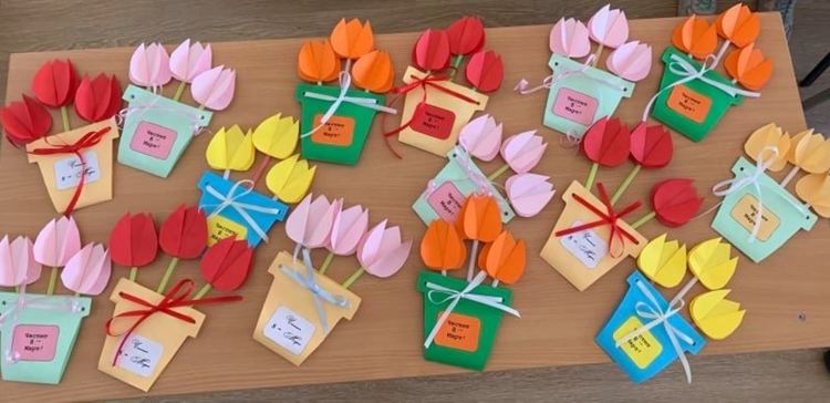 Училището в Доспат стартира благотворителна осмомартенска кампания  