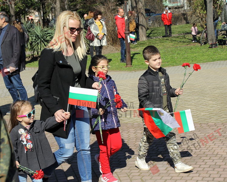 Димитровград почете тържествено 143 години от Освобождението на България