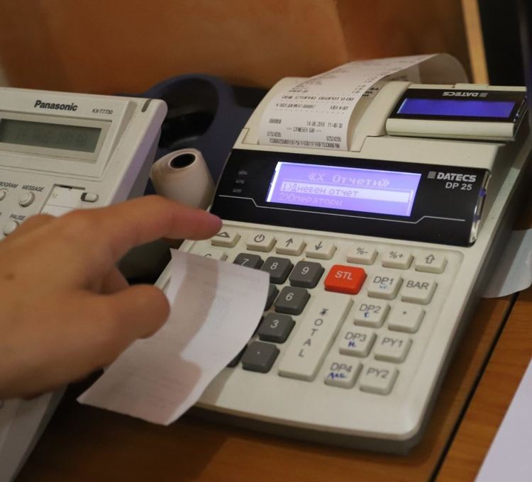 Технически проблем в сървъра на НАП продължава да пречи на бизнеса