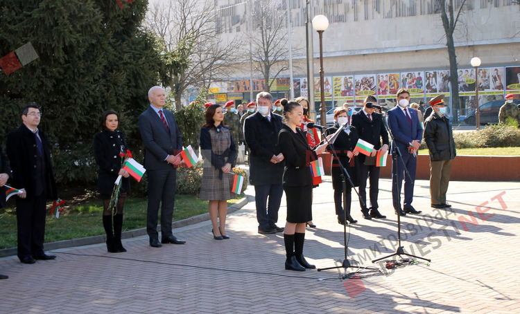 Димитровград почете тържествено 143 години от Освобождението на България