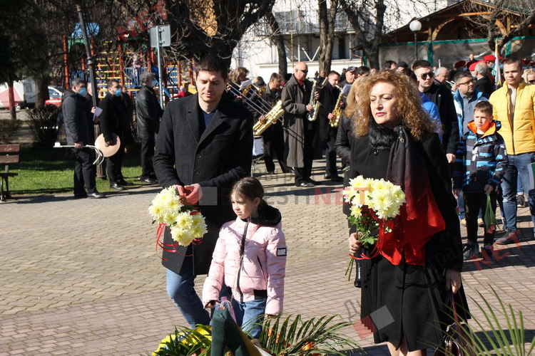 Димитровград почете тържествено 143 години от Освобождението на България