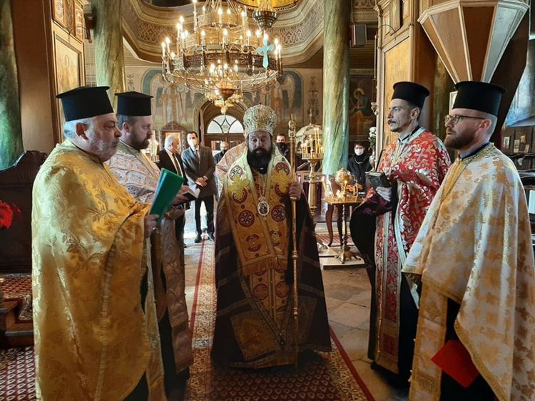 Смолян се поклони пред паметта на героите, загинали за свободата на България