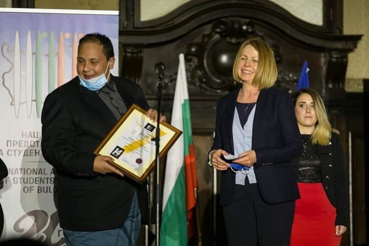Радослав Смаилов стана "Студент на годината" за 2020-та в категория "Педагогически науки" 