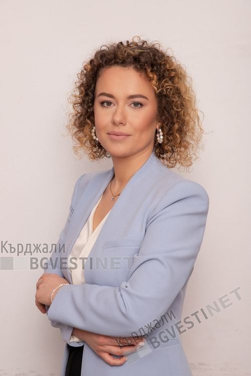 Есен Устренска