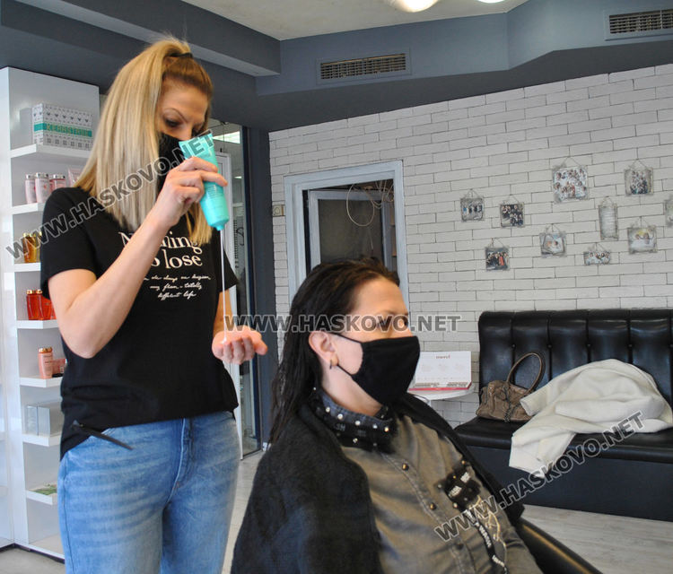 Пролет в косите, блясък в очите