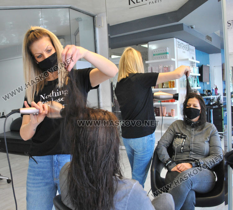 Пролет в косите, блясък в очите