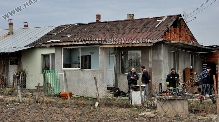 Газова бутилка подпали къща в Малево