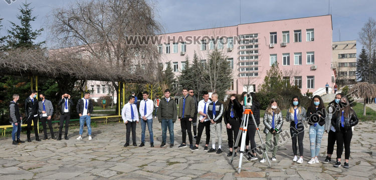 В Царската гимназия отбелязват 791 години от битката при Клокотница