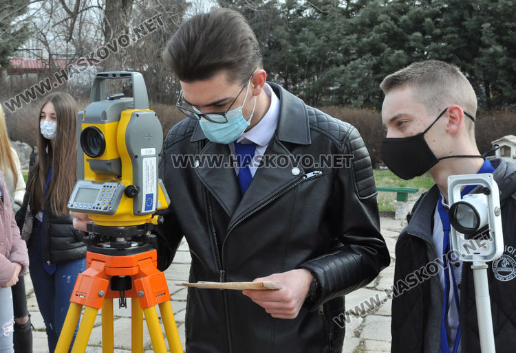 В Царската гимназия отбелязват 791 години от битката при Клокотница