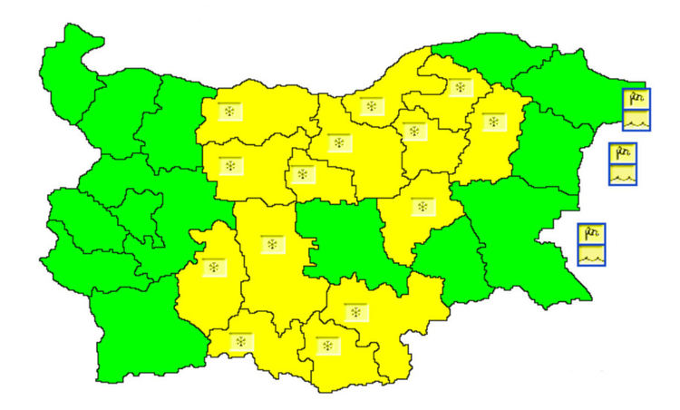 Жълт код за снеговалежи и навявания за 14 области утре
