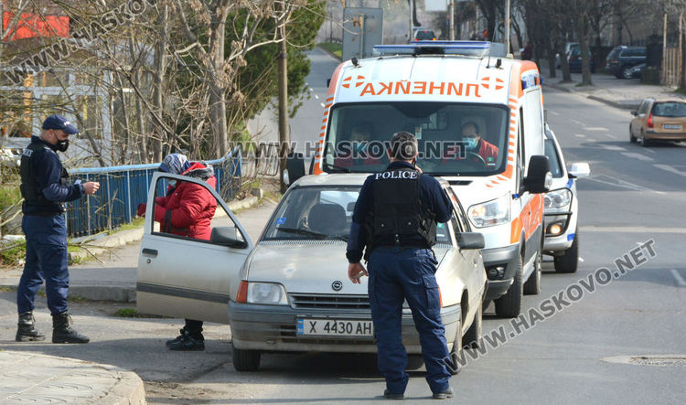 70-годишен почина в лек автомобил, докато шофира в Хасково