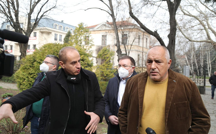 Борисов разяснява за АстраЗенека и ваксините, заведенията искат само да работят