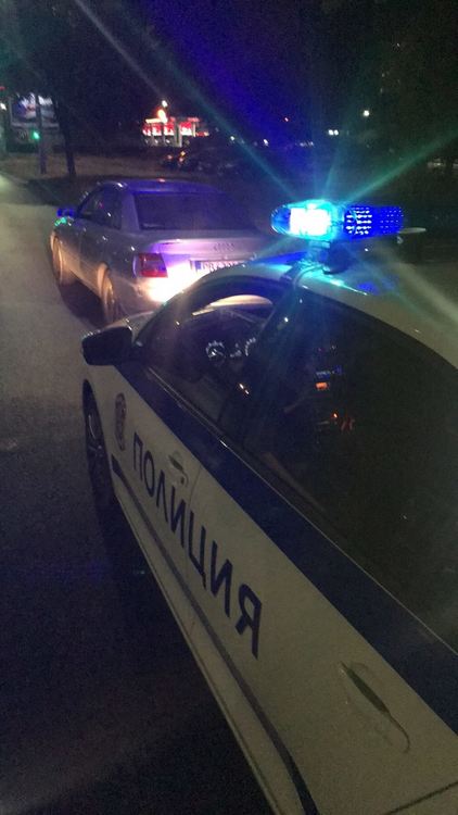 Двама души са в ареста за шофиране под въздействието на наркотици
