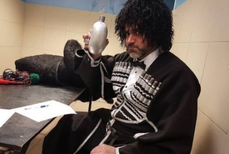 Арестуваха български журналист в Москва за дагестански танци пред външно министерство